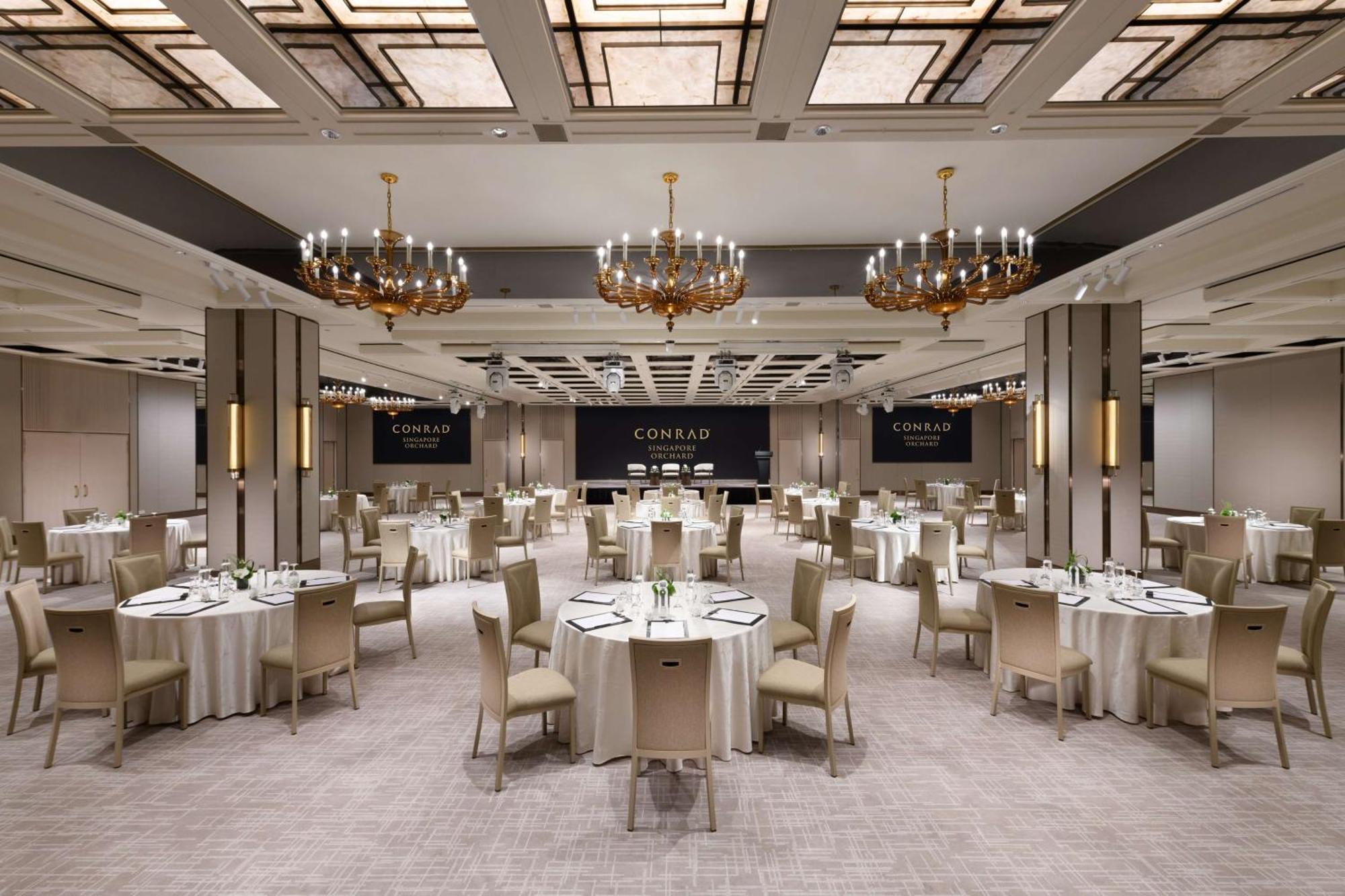 Conrad Singapore Orchard Exterior foto